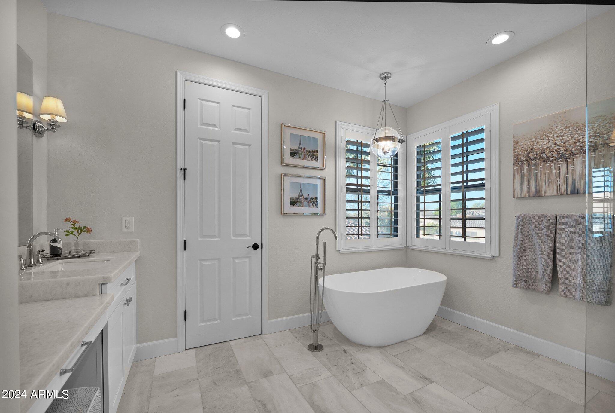 2517 S CONSTELLATION Way