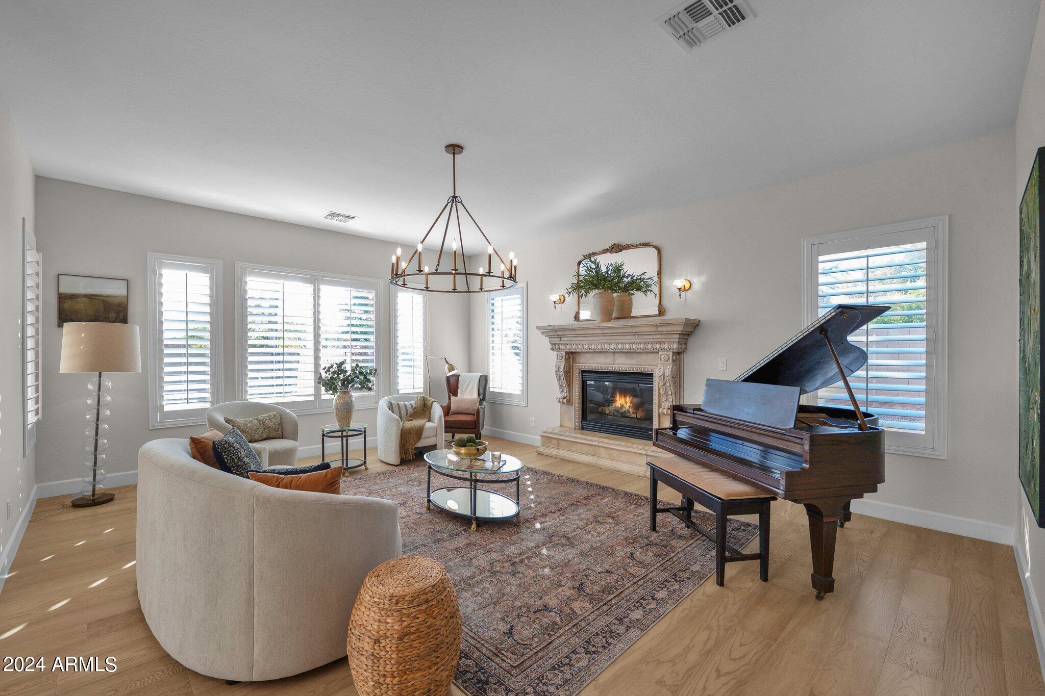 2517 S CONSTELLATION Way