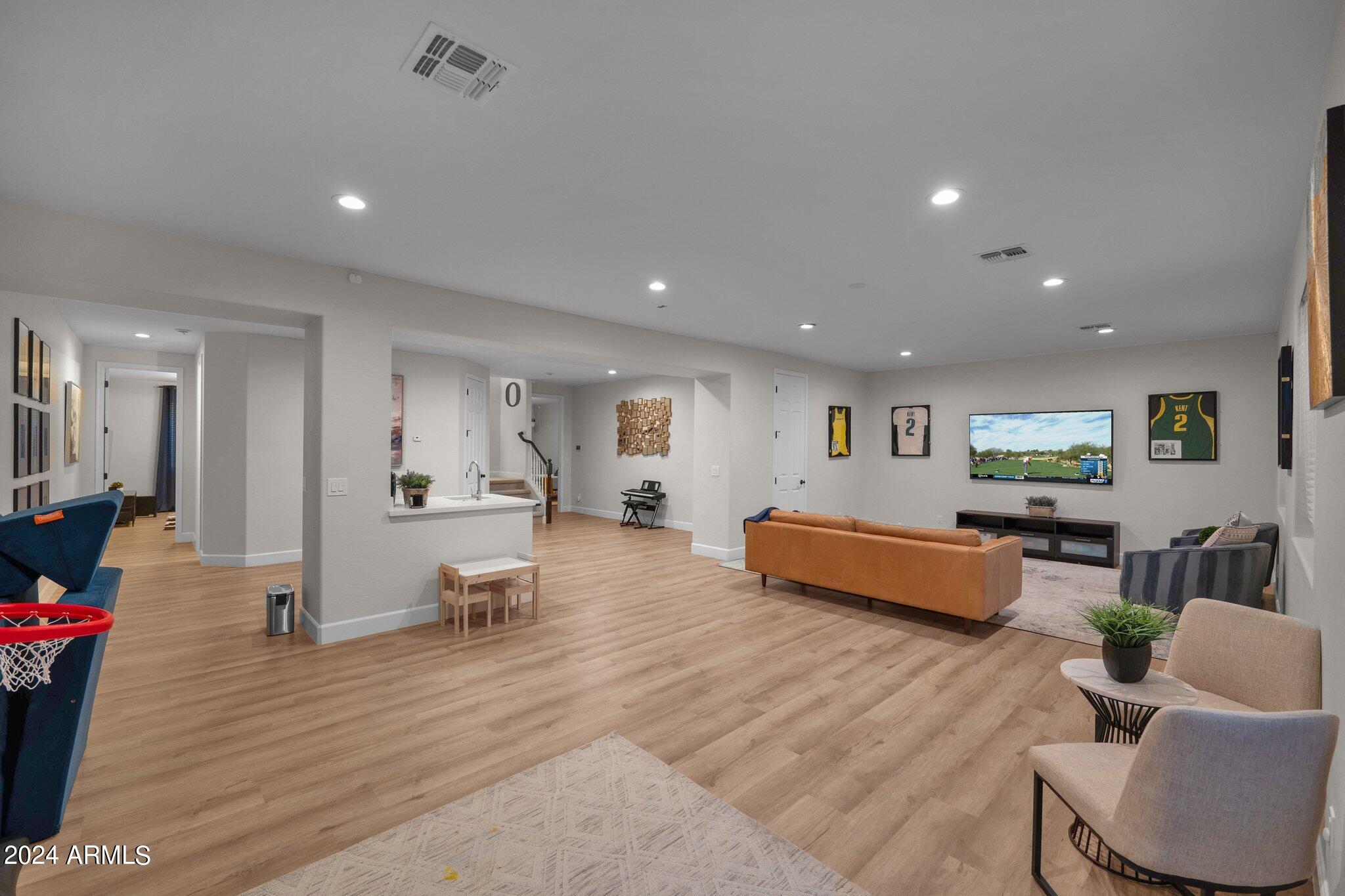 2517 S CONSTELLATION Way