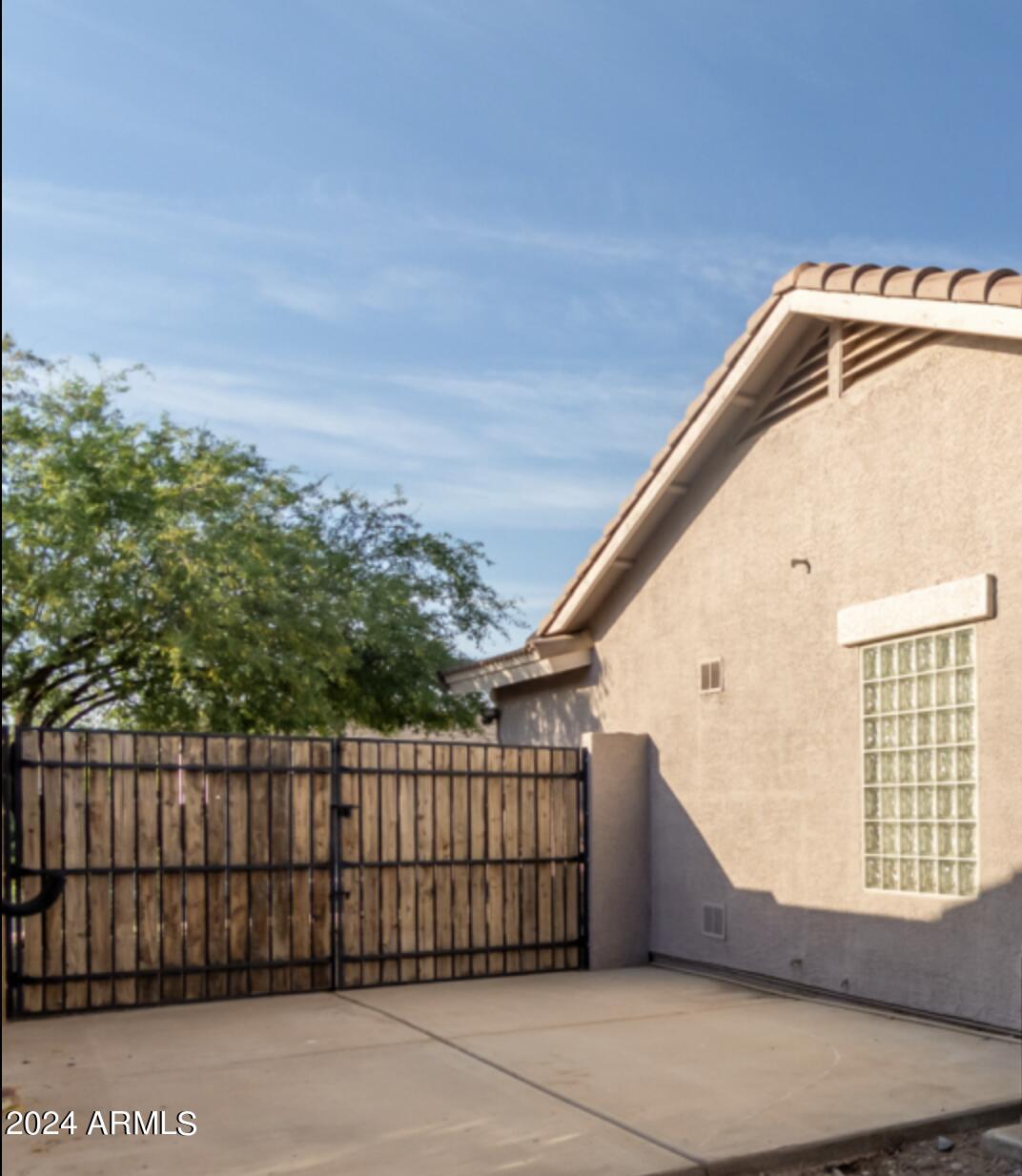 17645 W POLARIS Drive