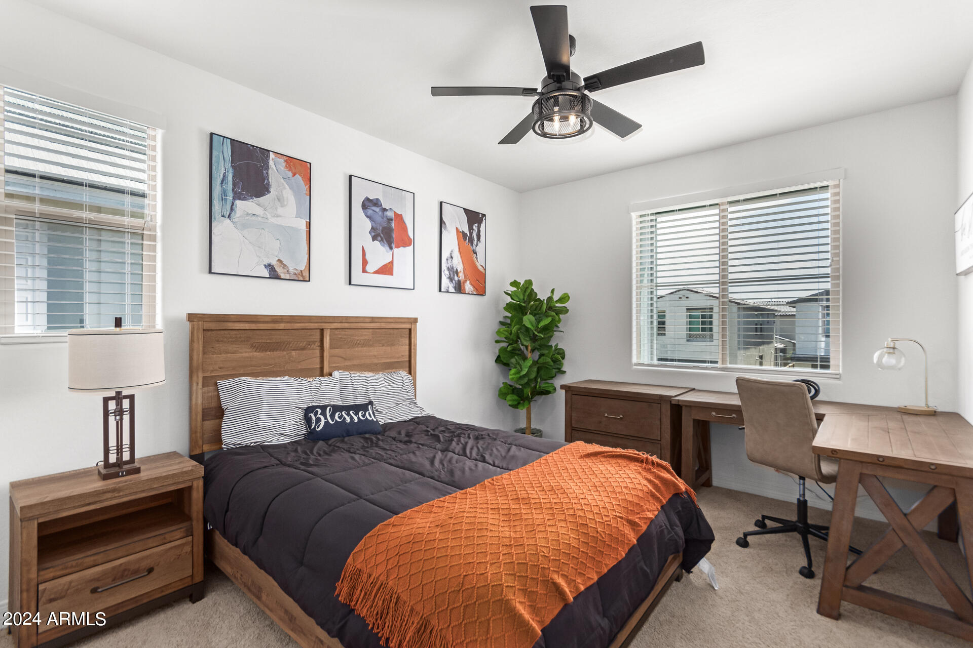 10044 E TIBURON Avenue