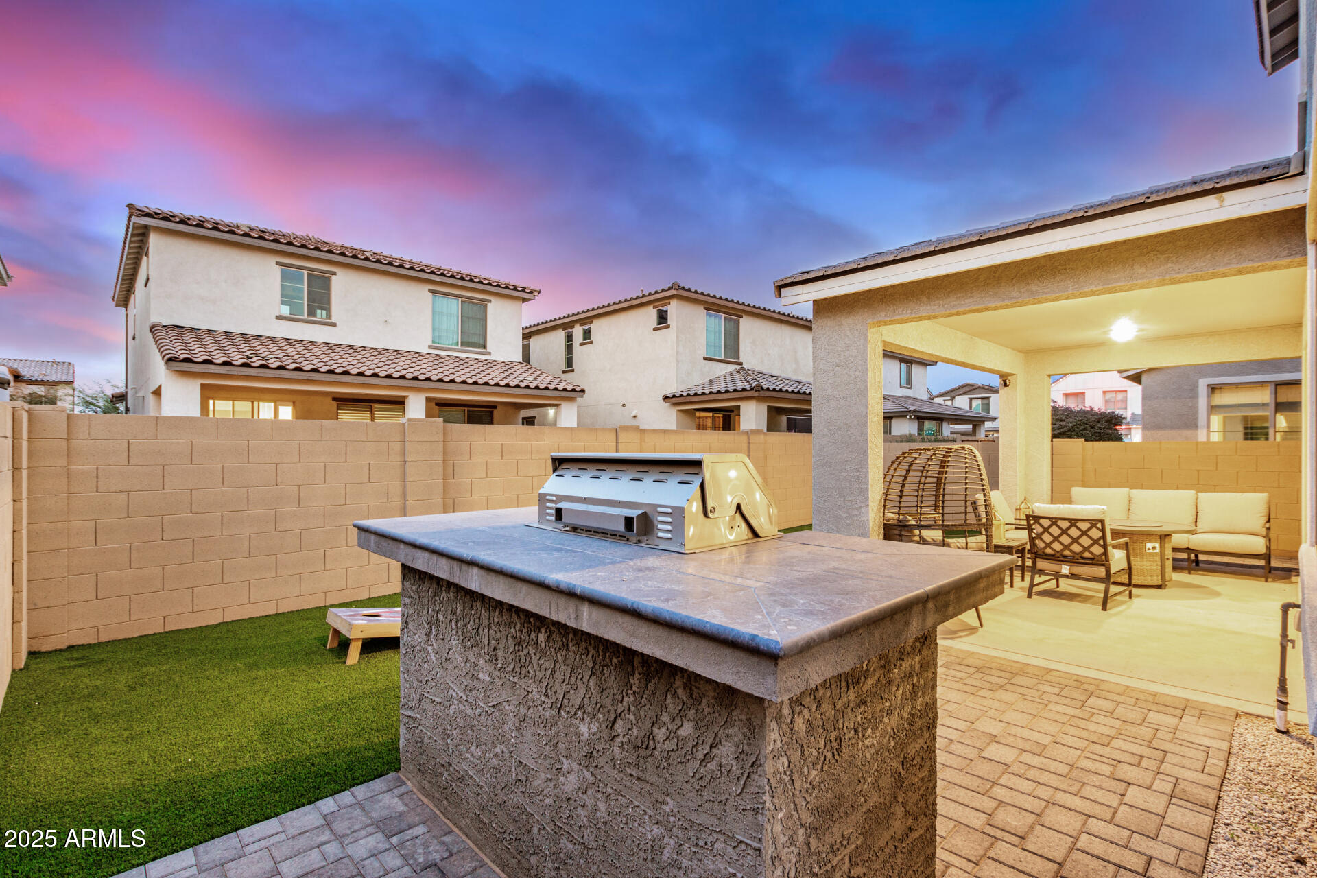 10044 E TIBURON Avenue