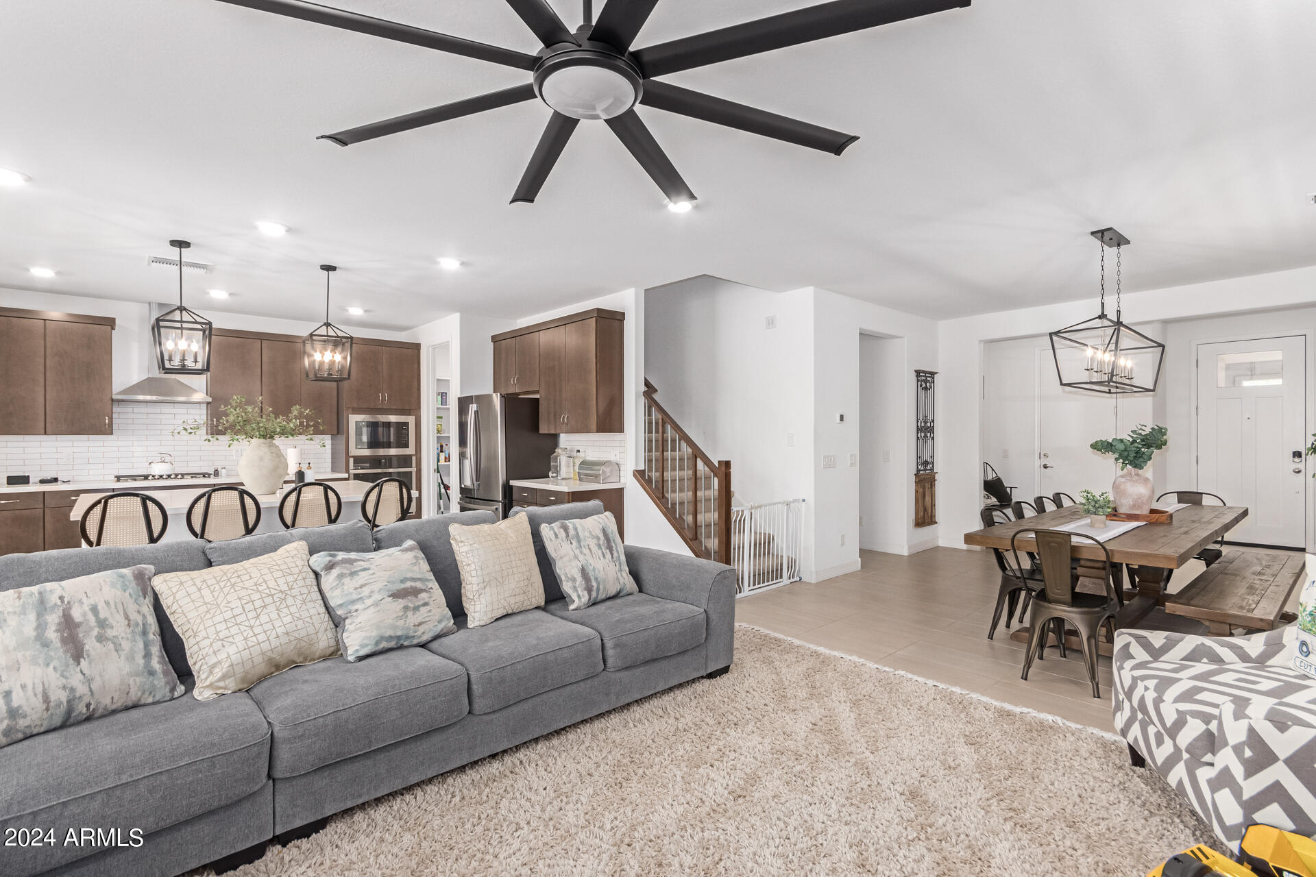 10044 E TIBURON Avenue