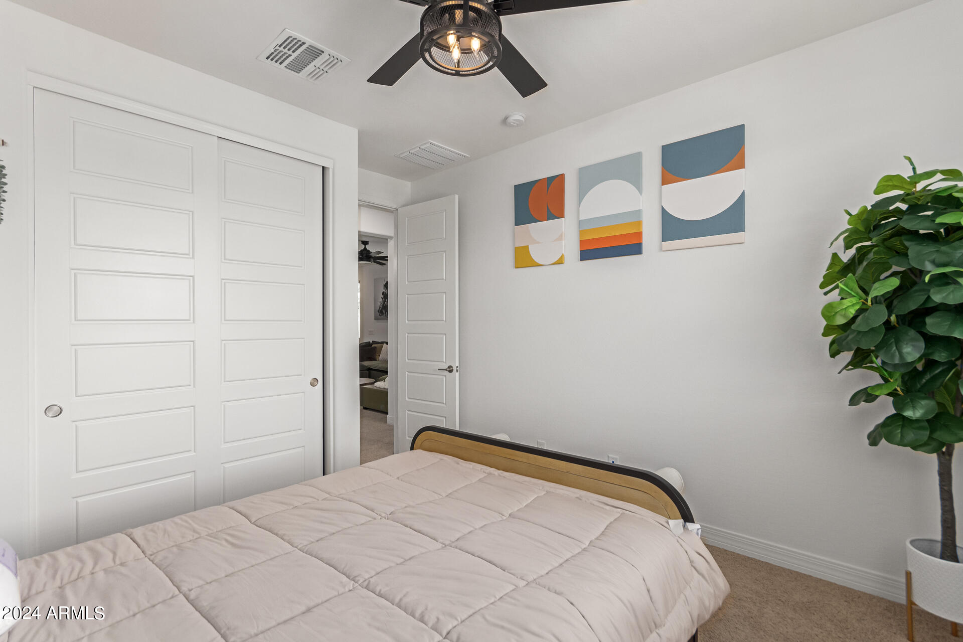 10044 E TIBURON Avenue