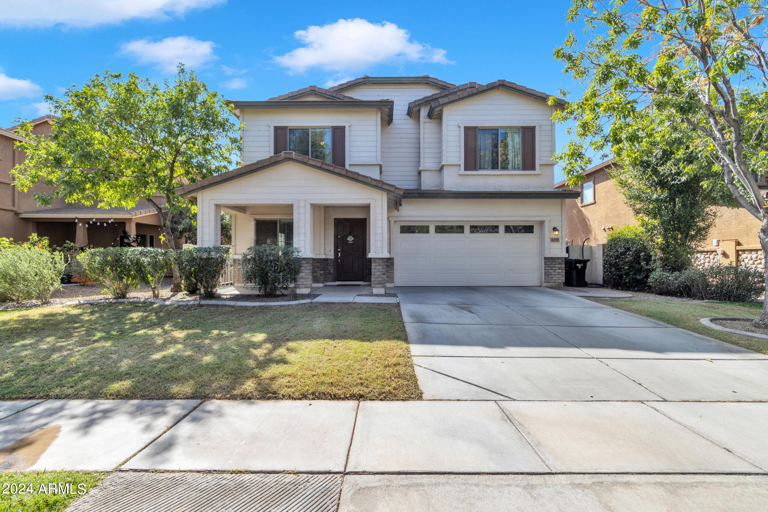 4255 E Washington Court