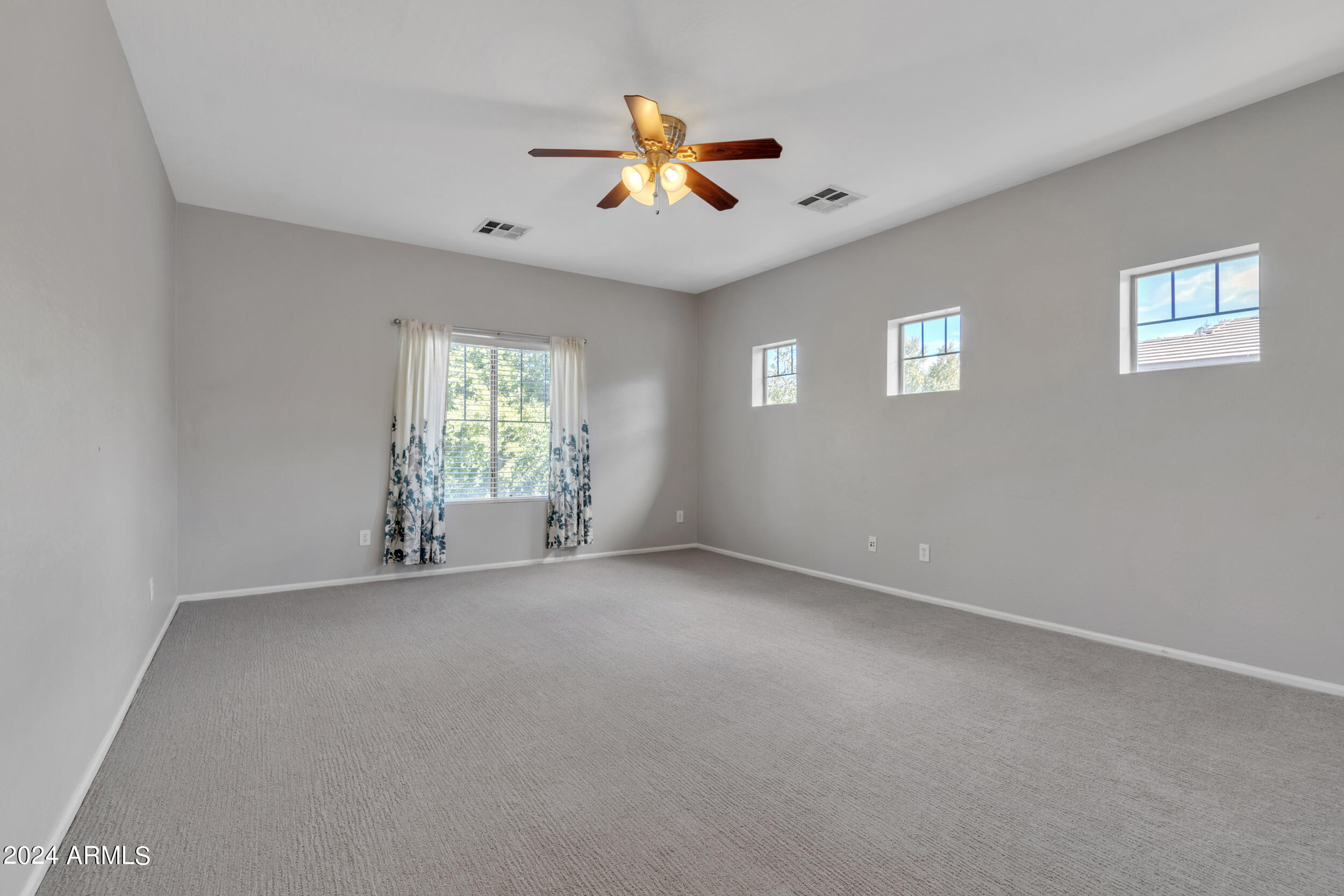 4255 E Washington Court