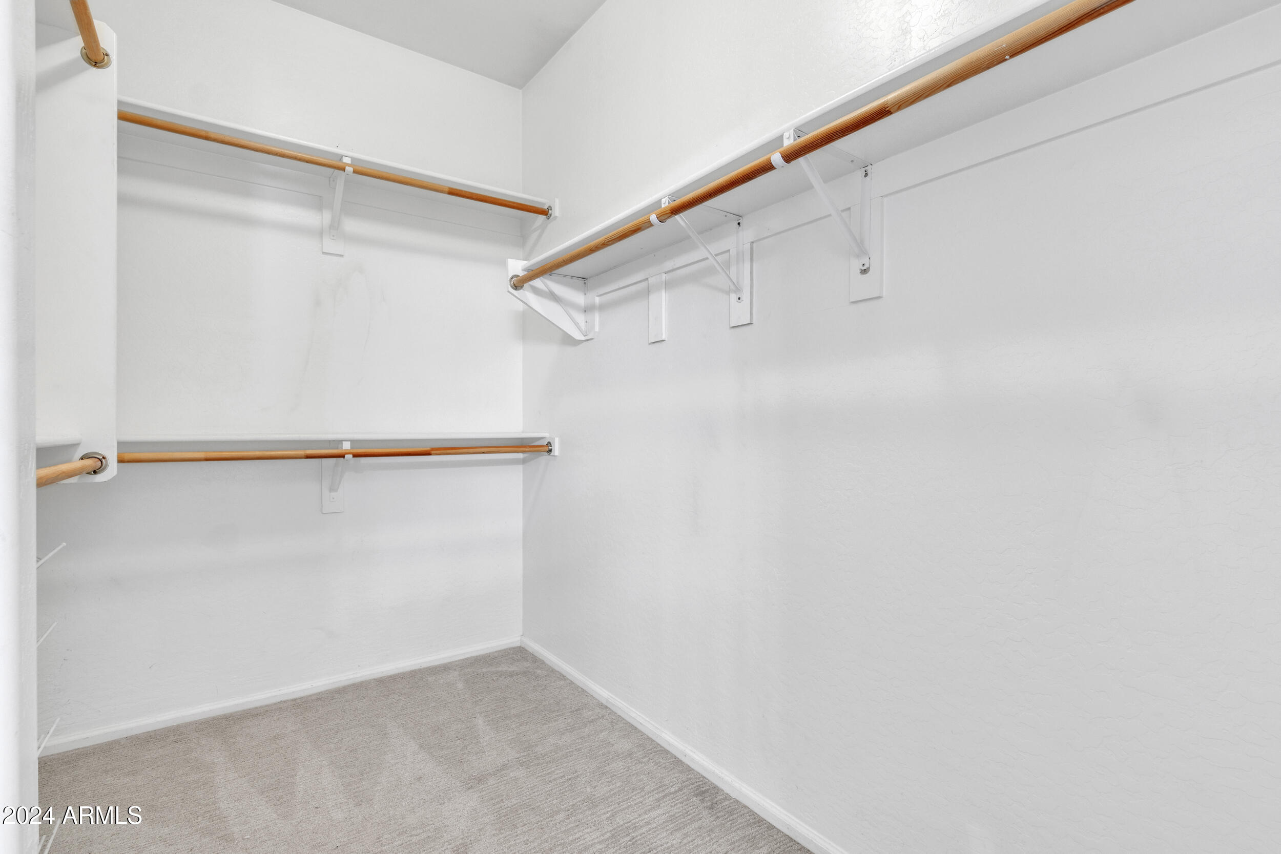 4255 E Washington Court