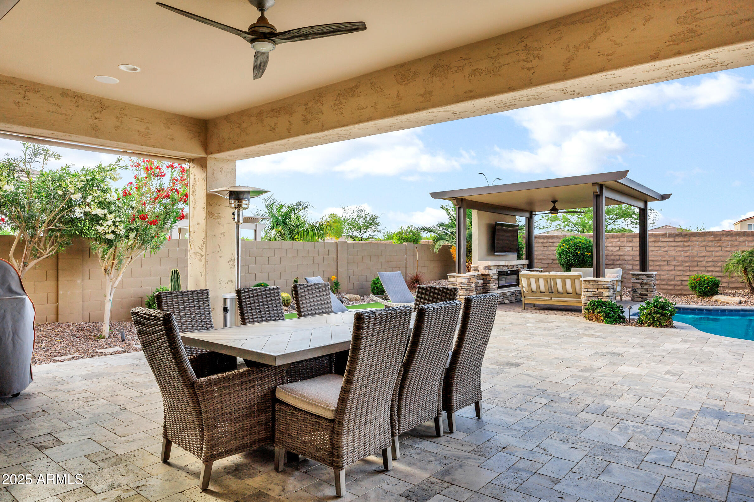 10544 E THATCHER Avenue