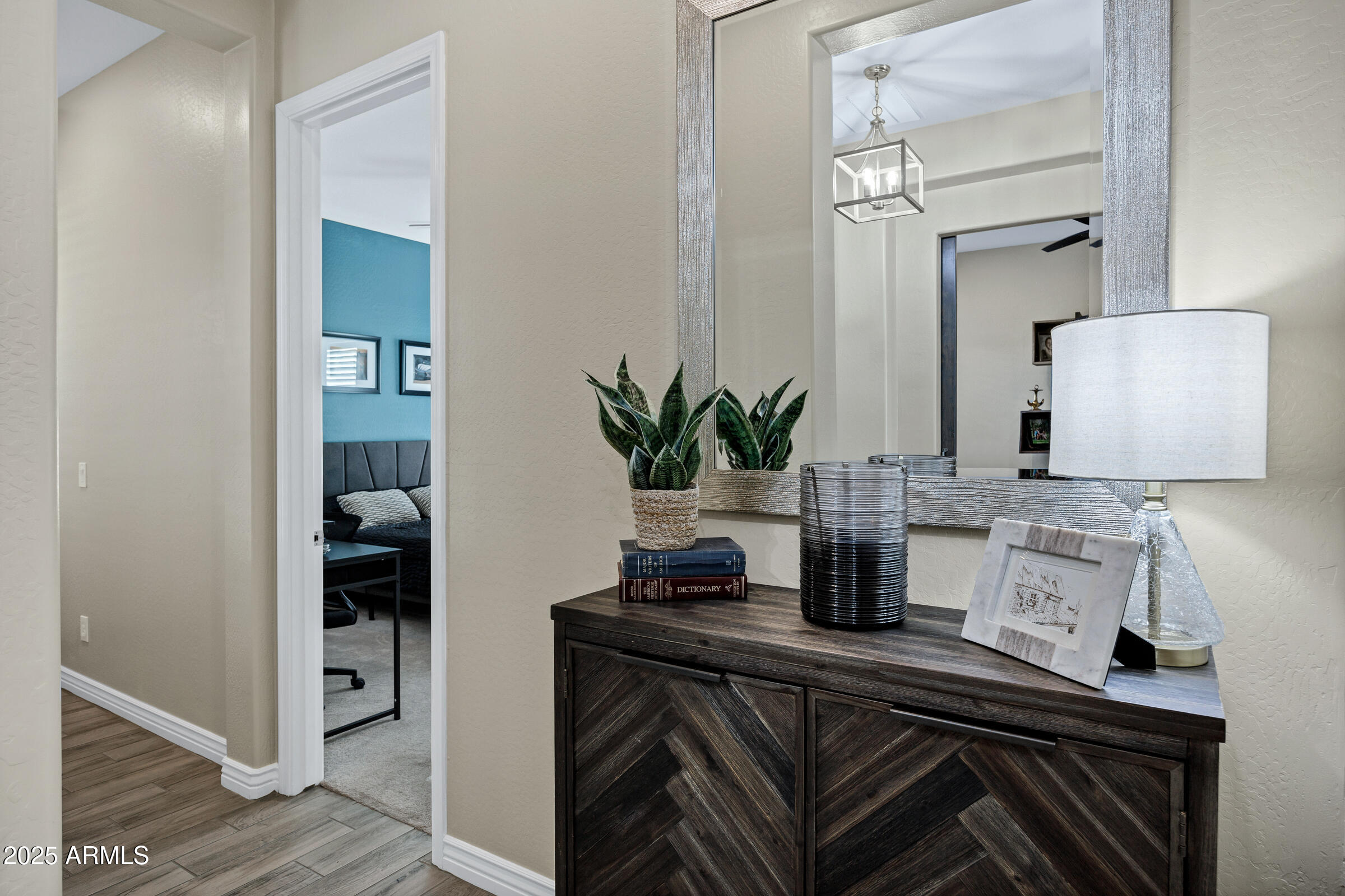 10544 E THATCHER Avenue