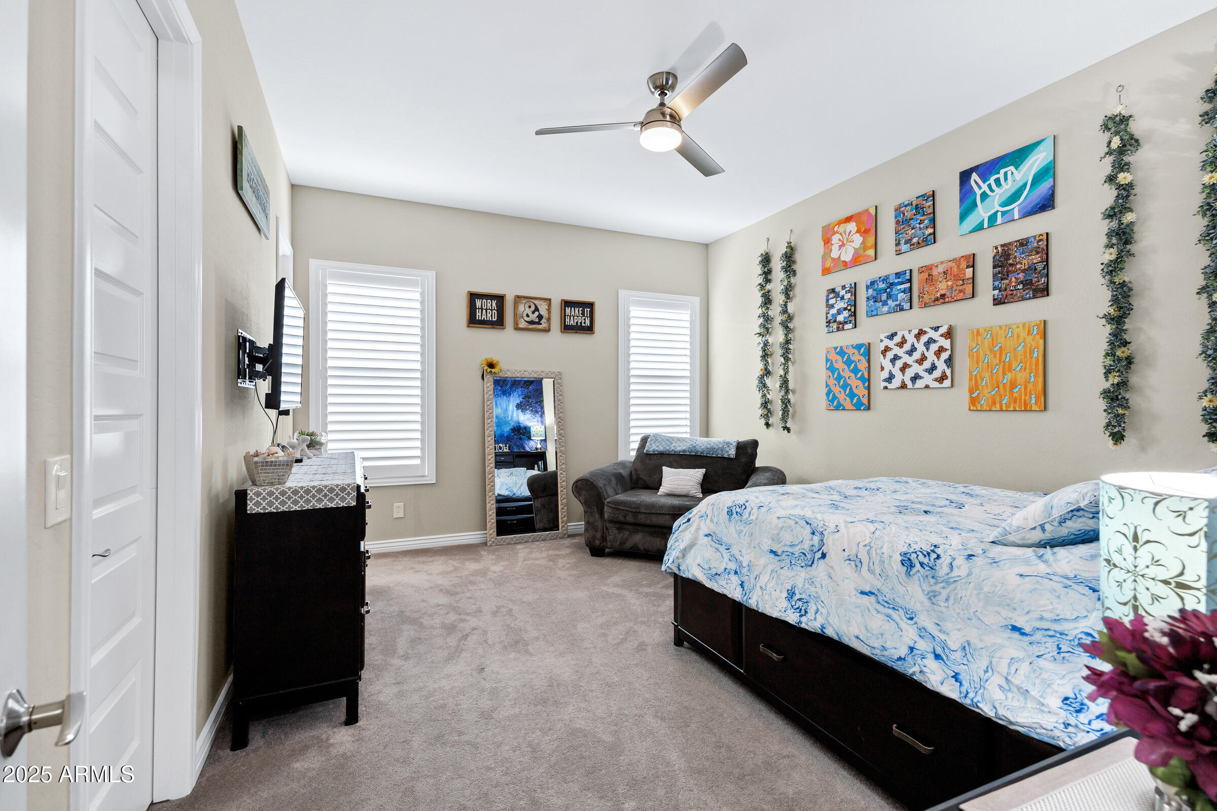 10544 E THATCHER Avenue