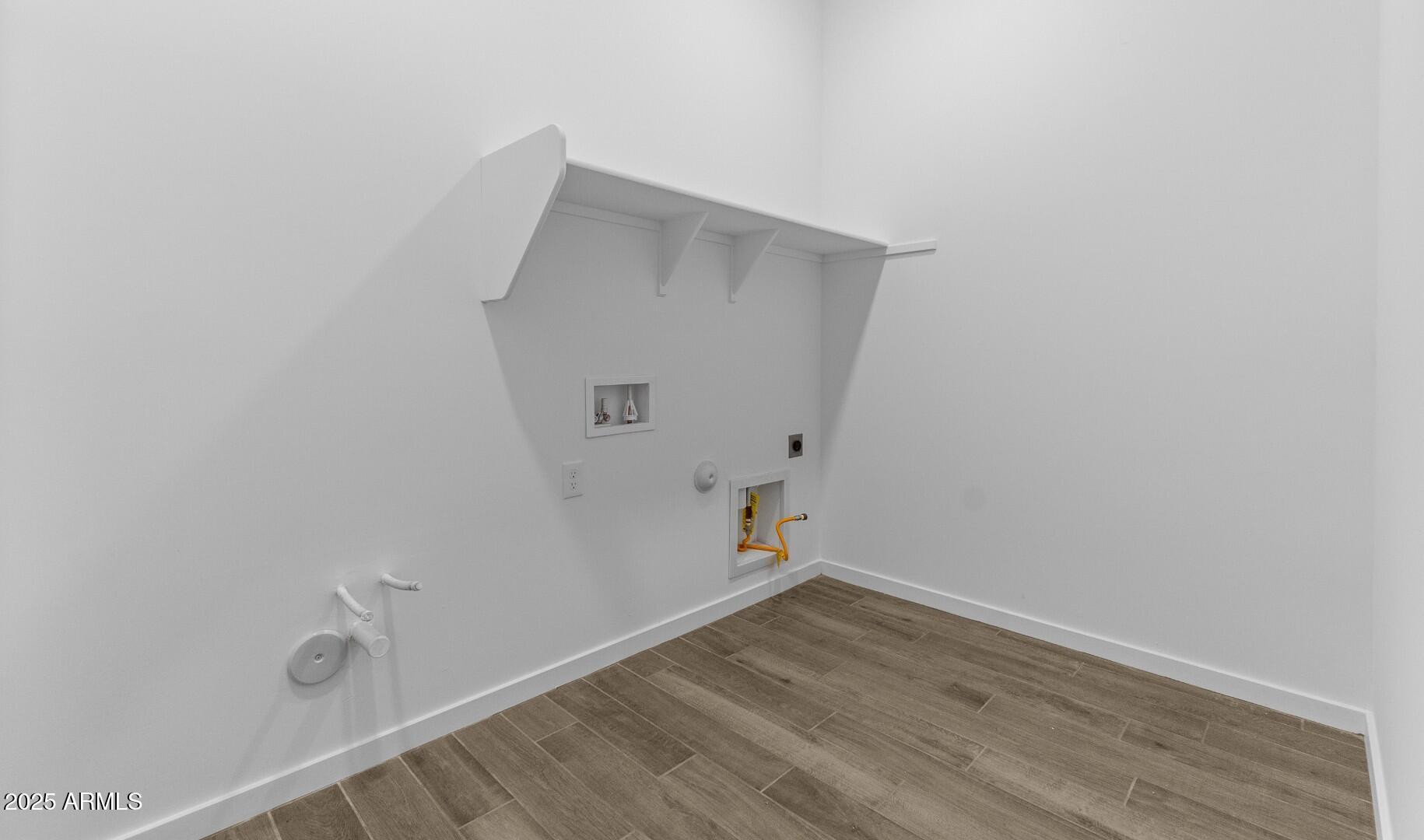 37735 W Santa Maria Street