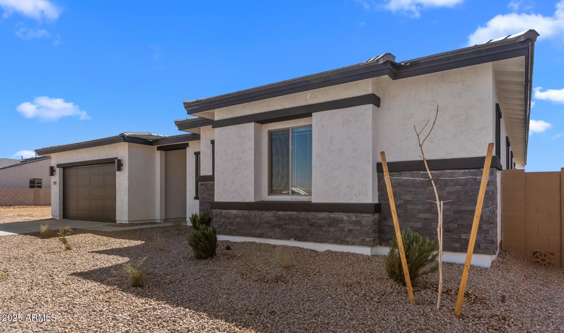 37735 W Santa Maria Street