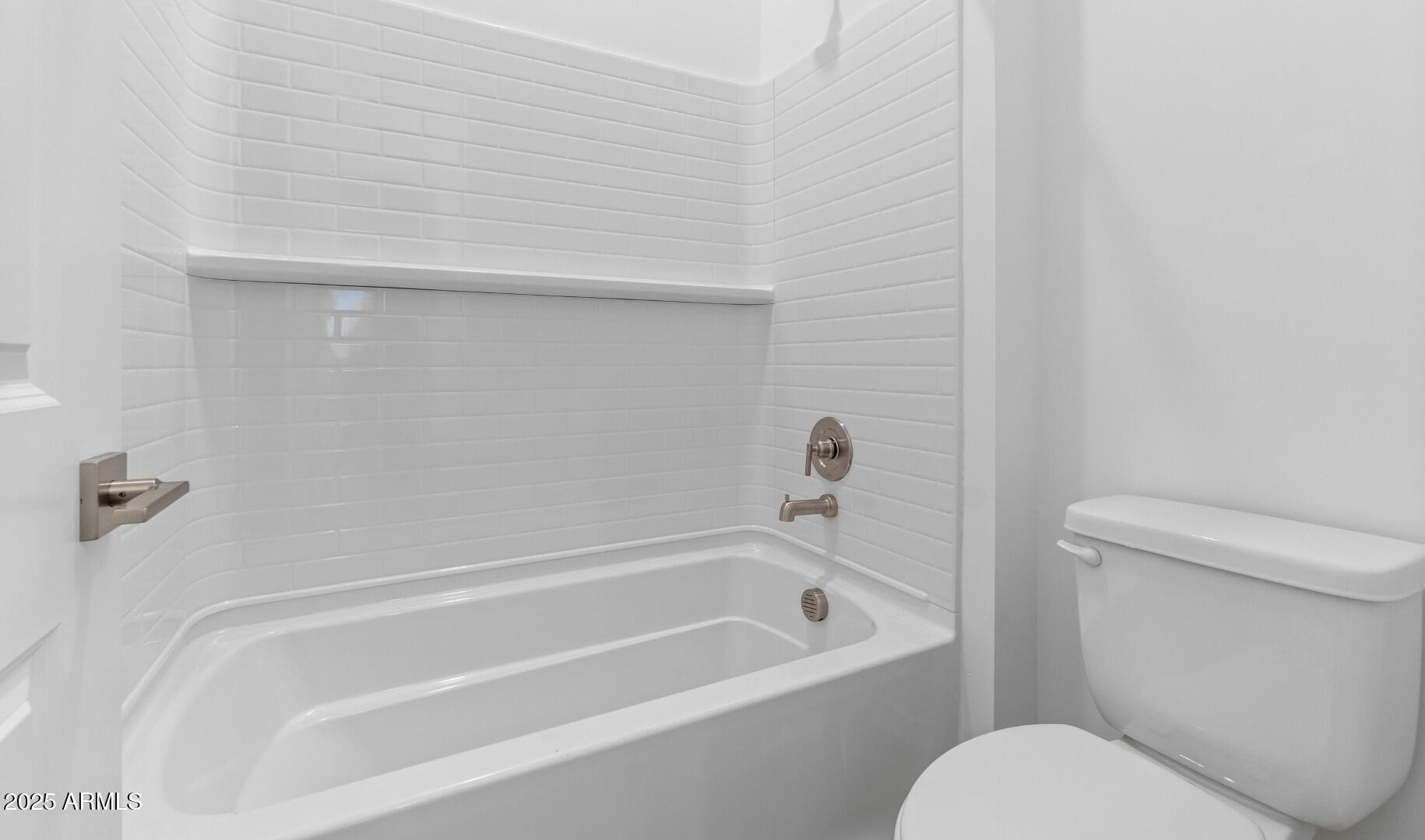 37735 W Santa Maria Street