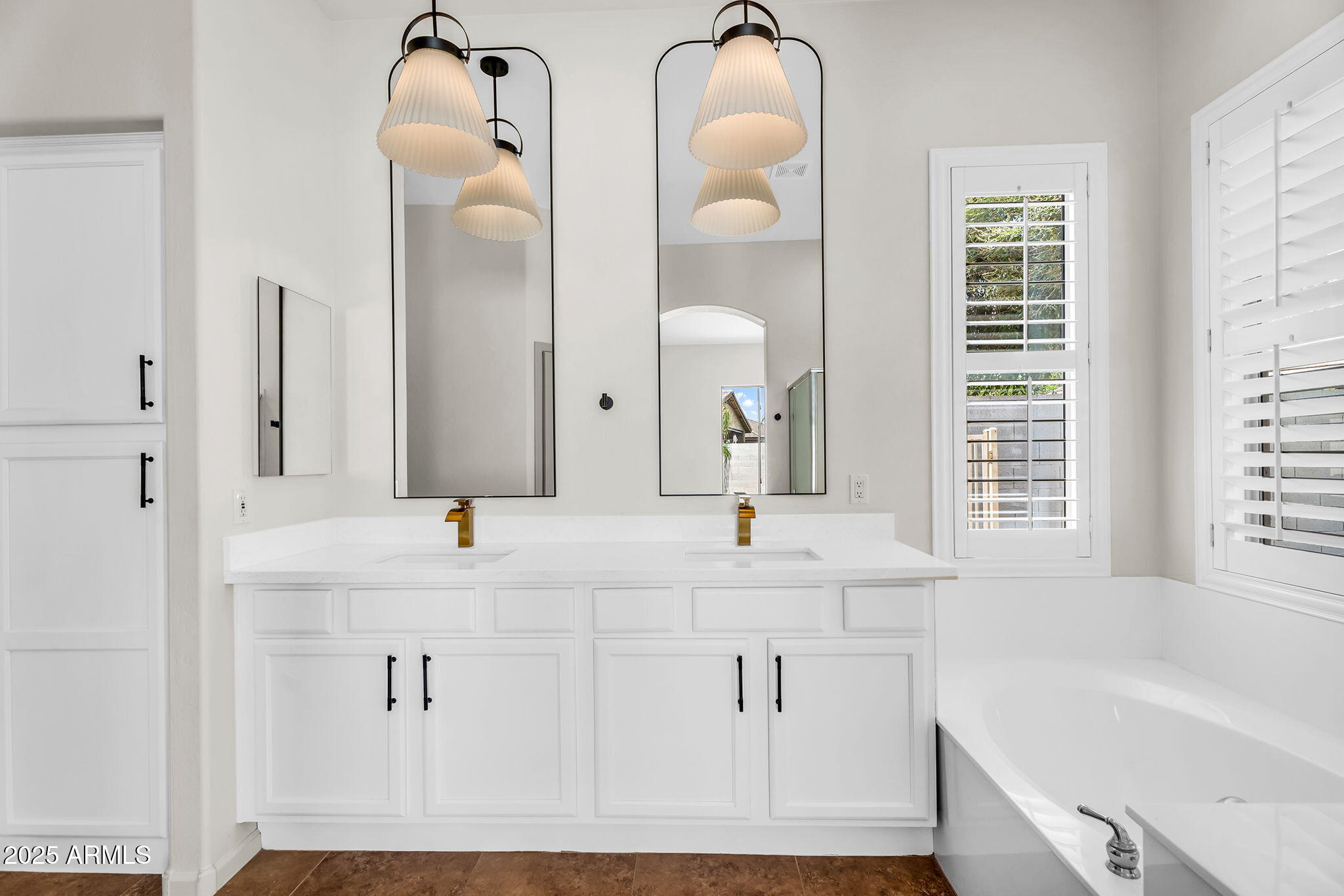 4121 E PATRICK Street