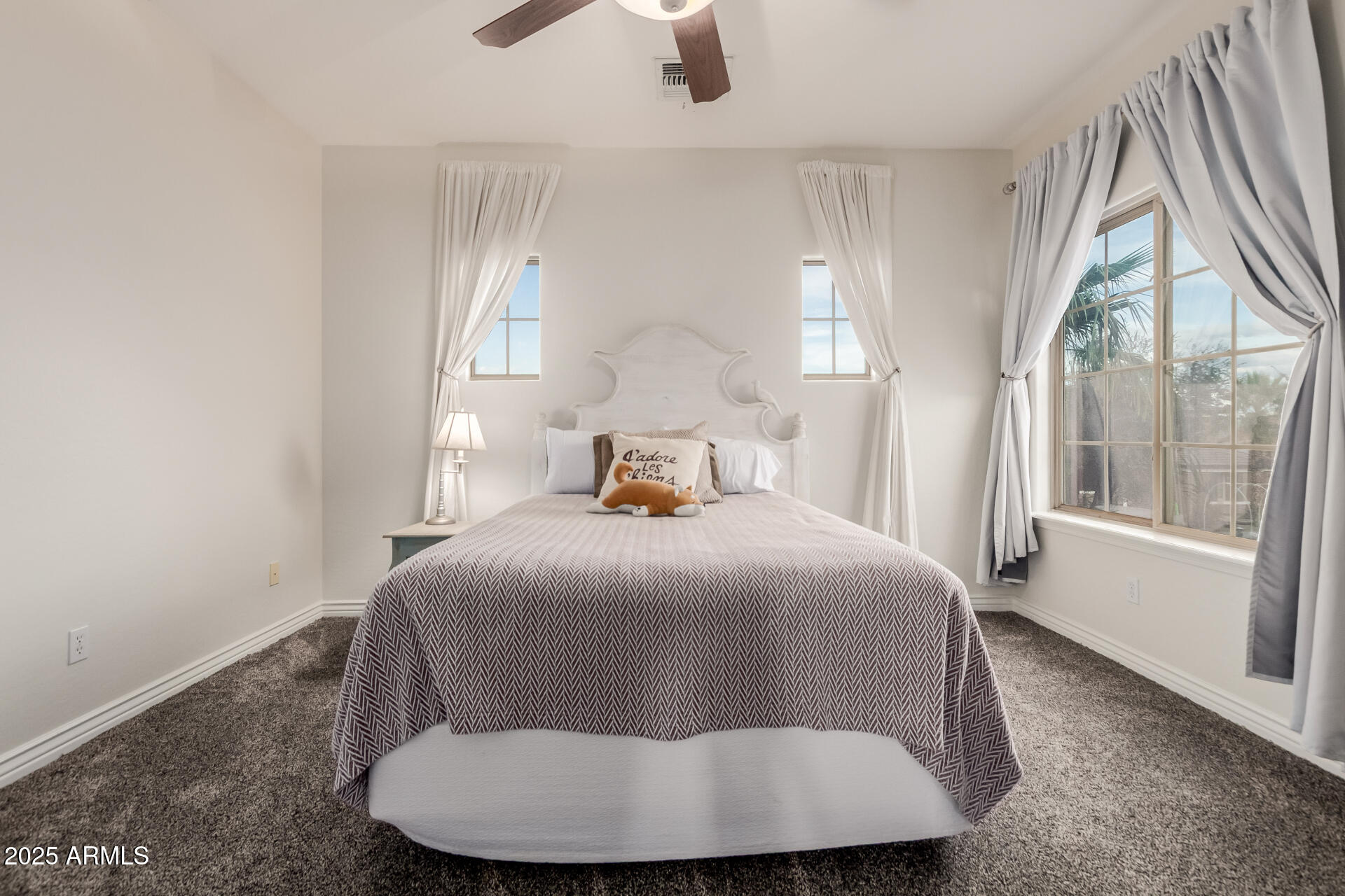 19145 E MOCKINGBIRD Drive