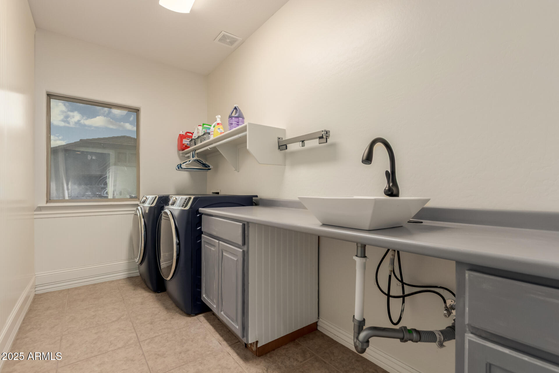 19145 E MOCKINGBIRD Drive