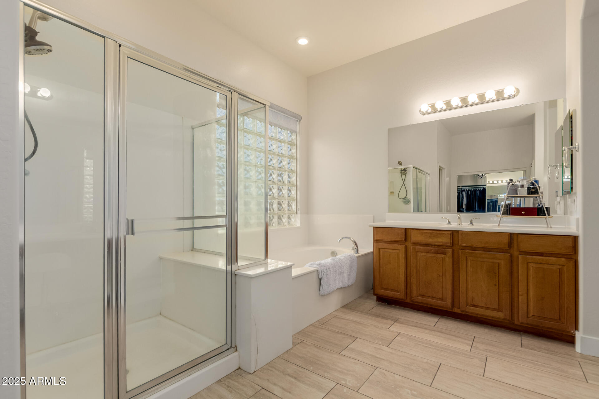 19145 E MOCKINGBIRD Drive