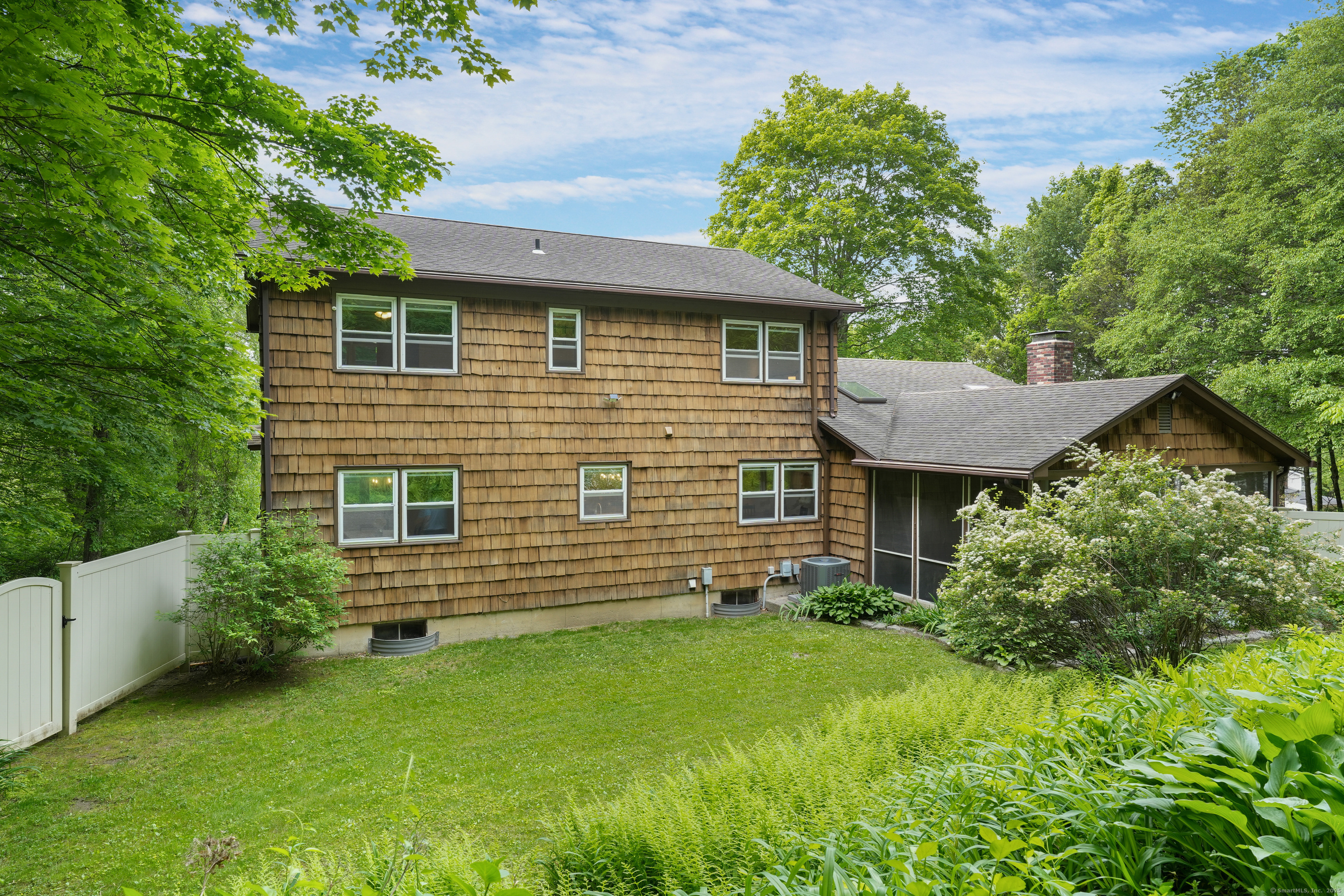 40 Spring Hill Lane
