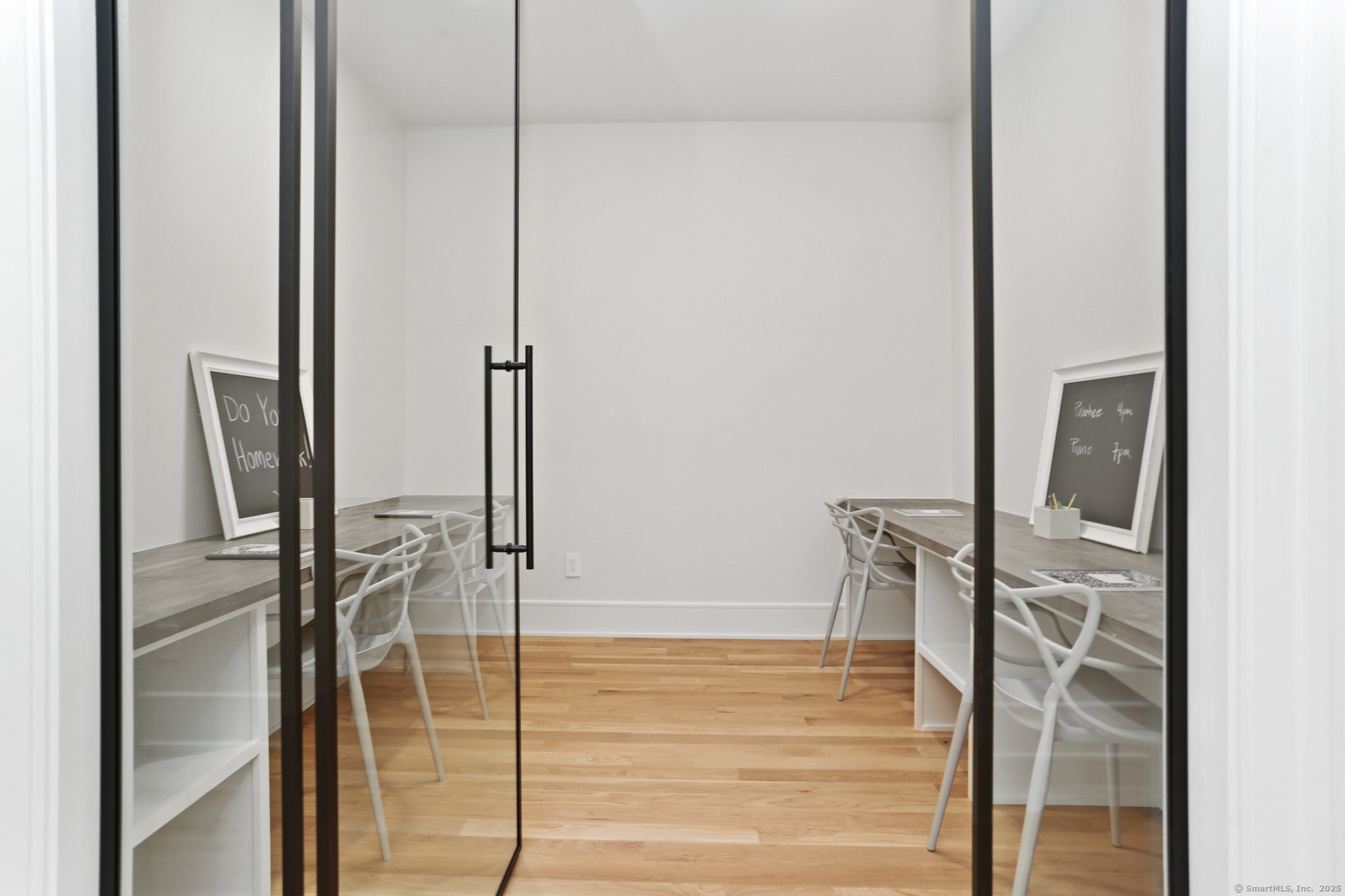 26 Morningside Drive South