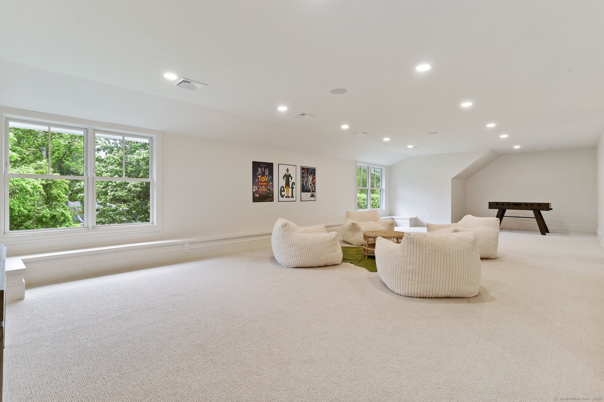 26 Morningside Drive South