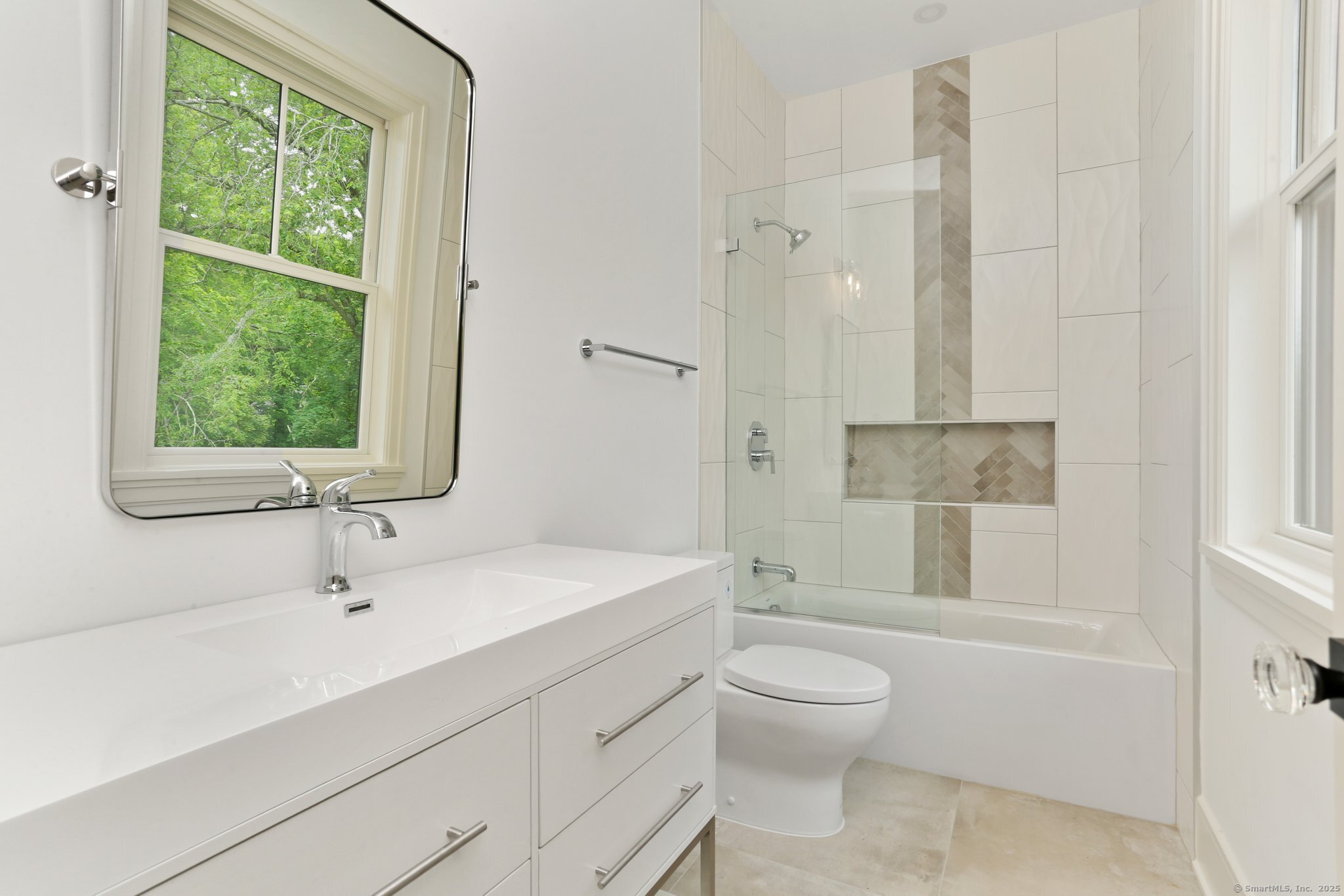 26 Morningside Drive South