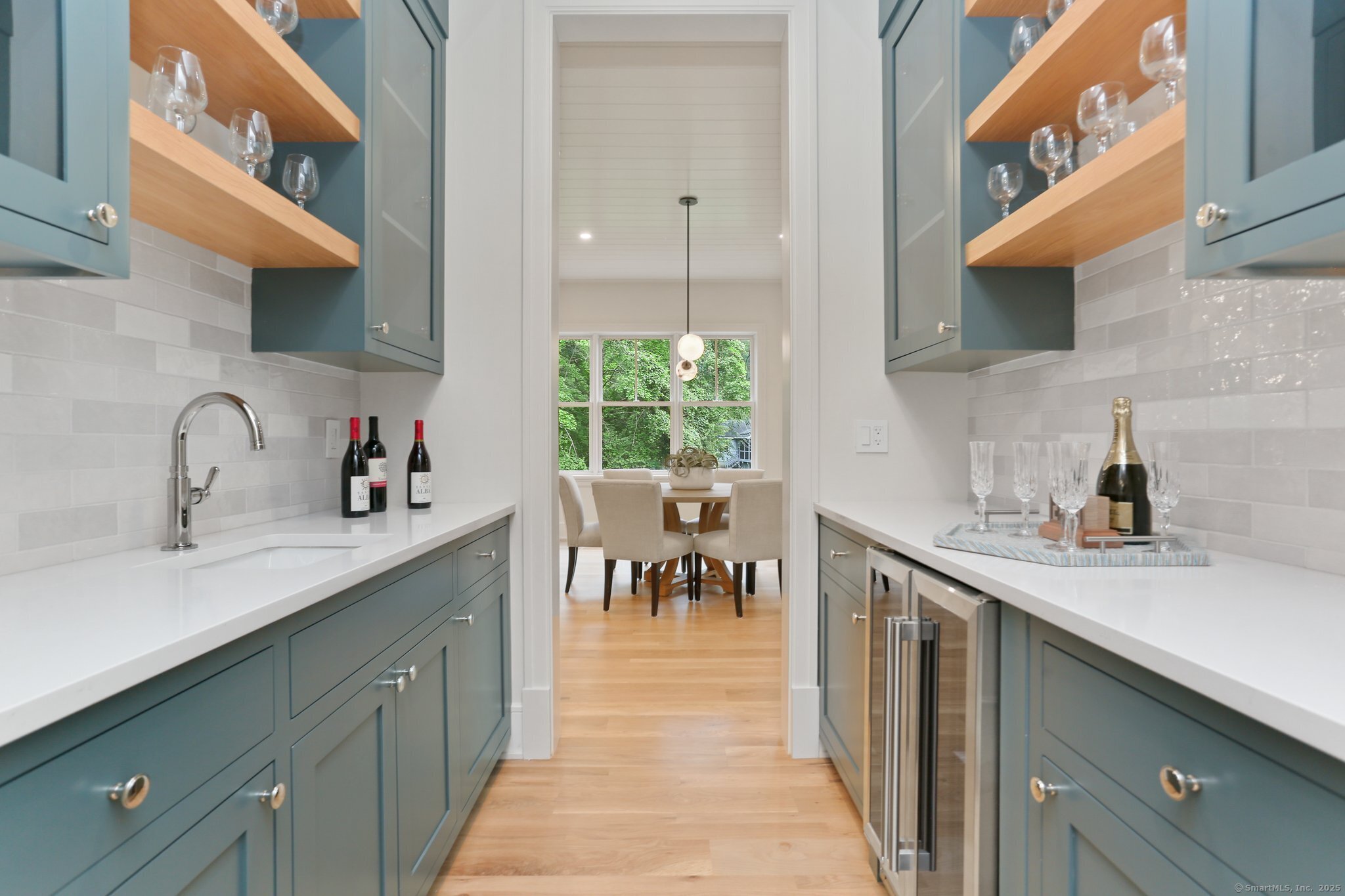 26 Morningside Drive South