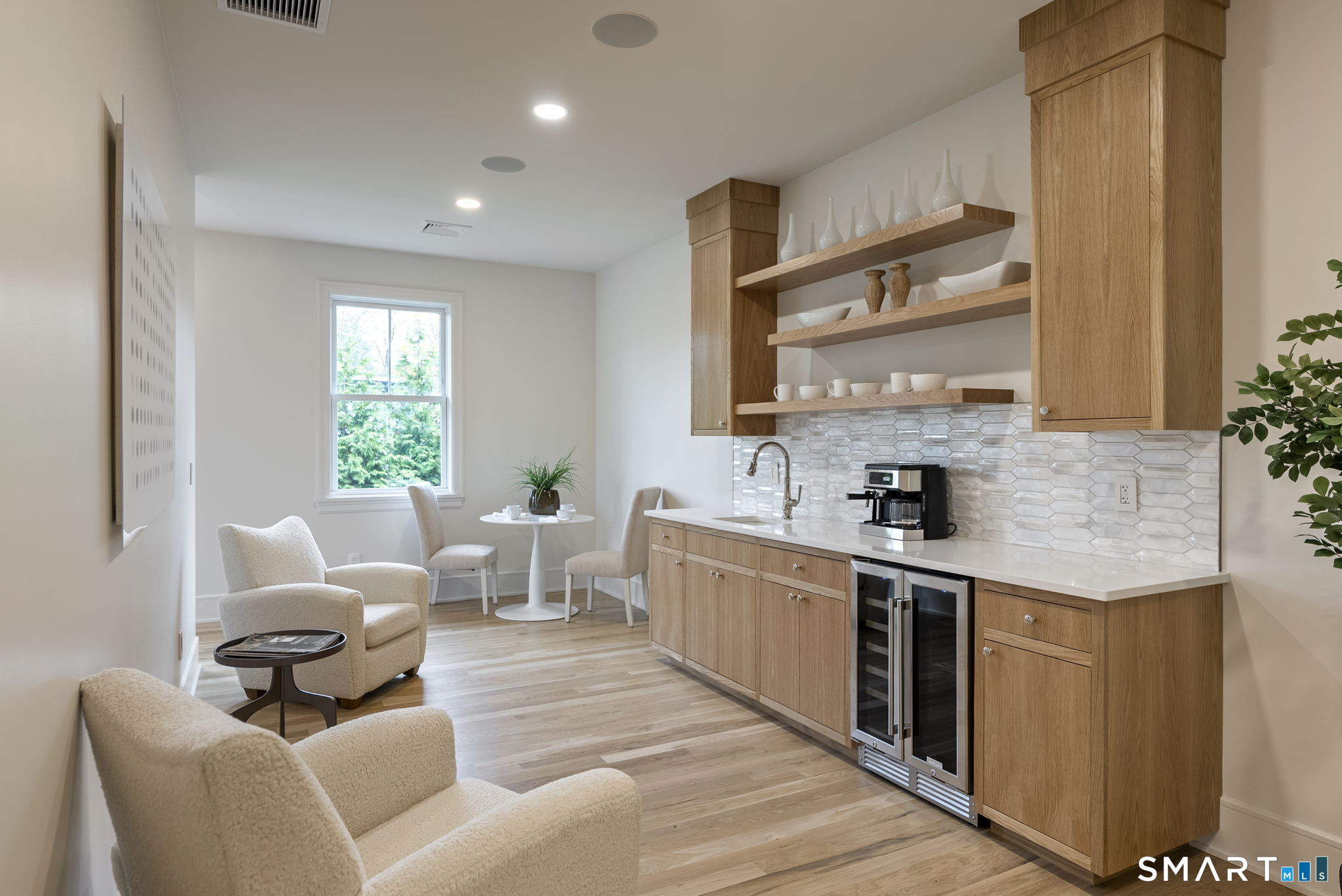 26 Morningside Drive South