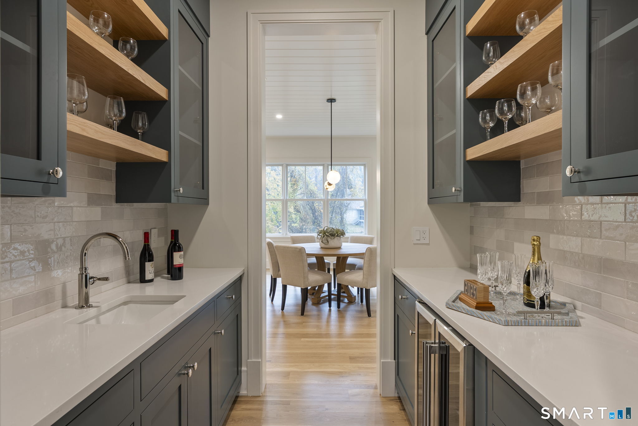 26 Morningside Drive South