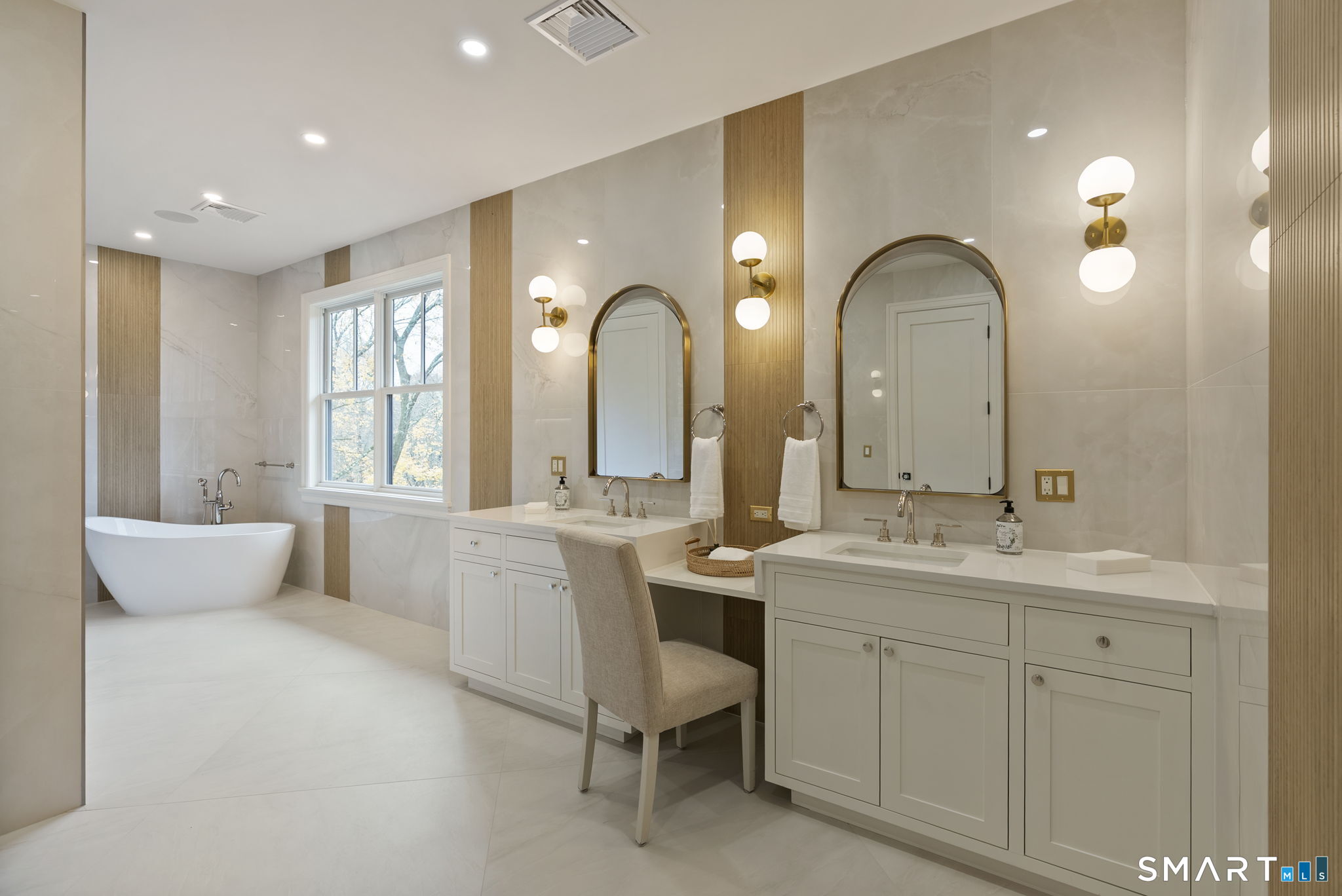 26 Morningside Drive South