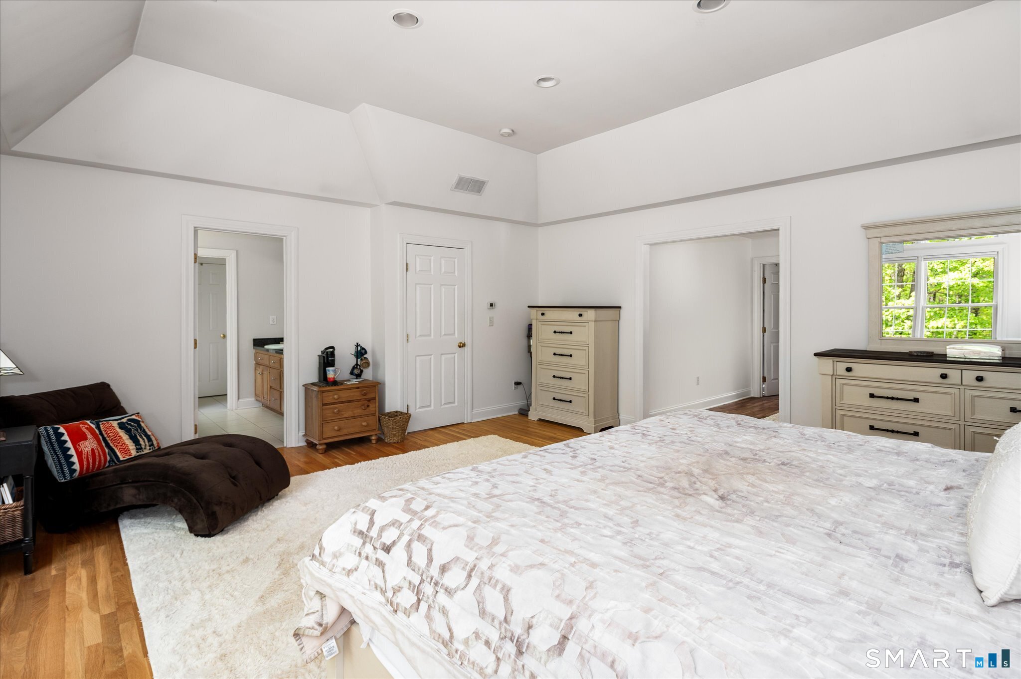 104 Cutlers Farm Road