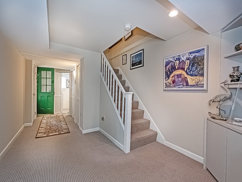 635 Olympia Road