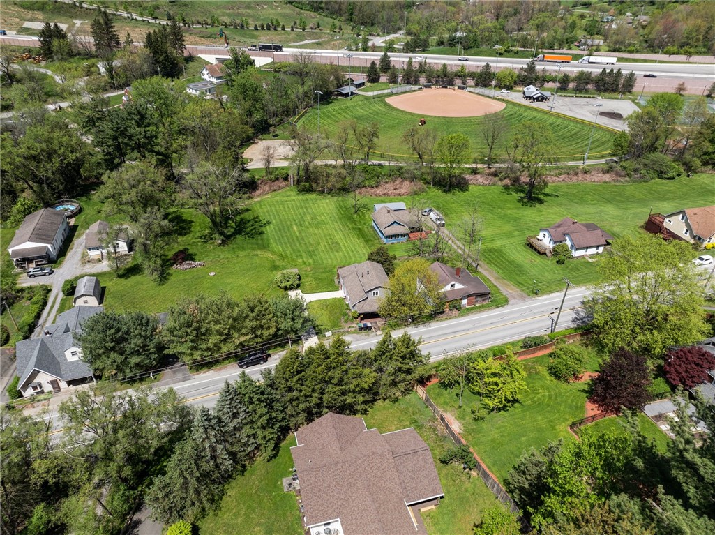 121 Warrendale Bakerstown Rd