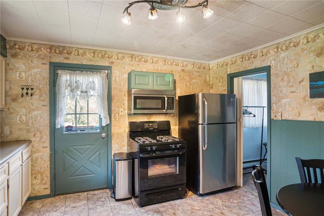 121 Warrendale Bakerstown Rd