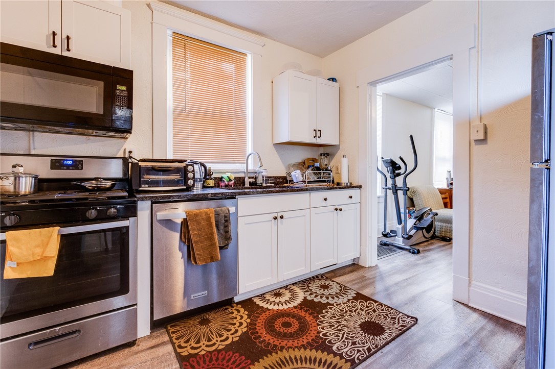 126-136 S Spring Ave
