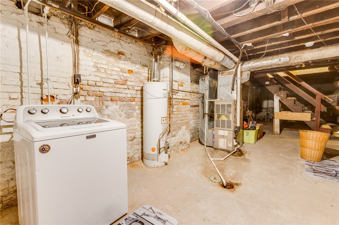 126-136 S Spring Ave