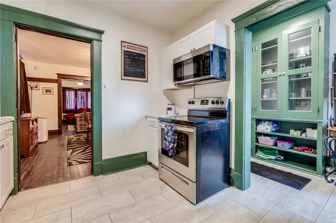 126-136 S Spring Ave