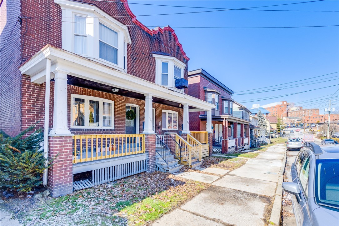 126-136 S Spring Ave