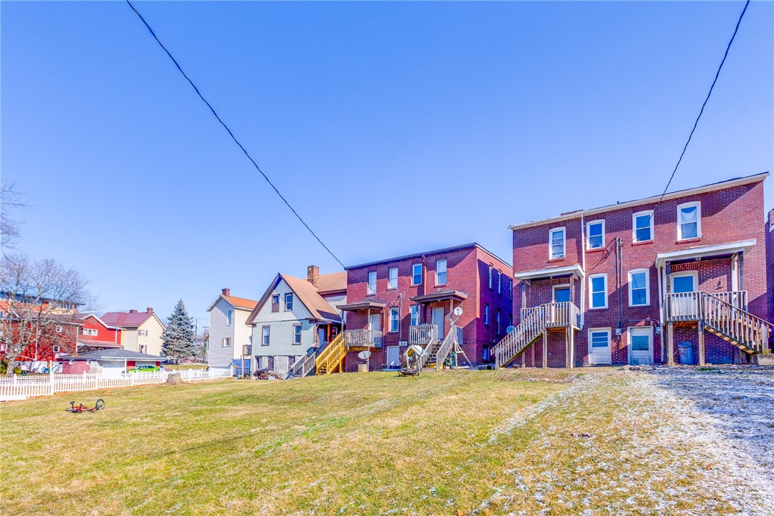126-136 S Spring Ave