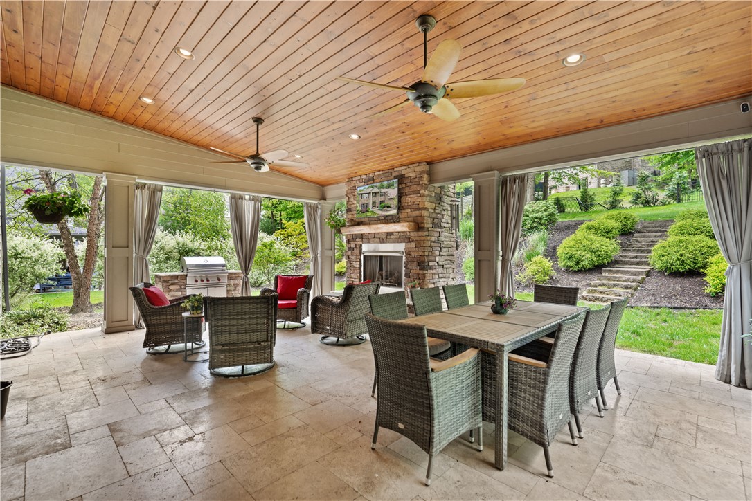 321 Ivy Dr.