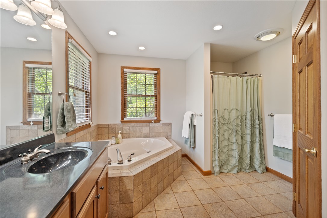 321 Ivy Dr.