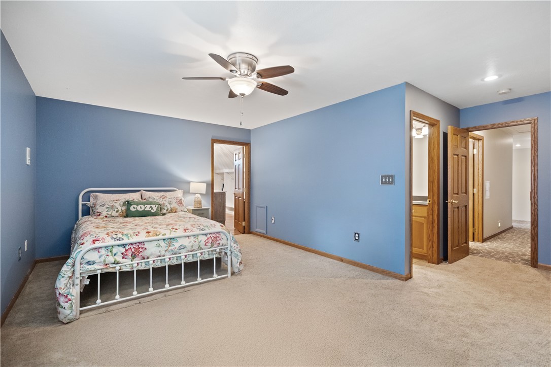 321 Ivy Dr.
