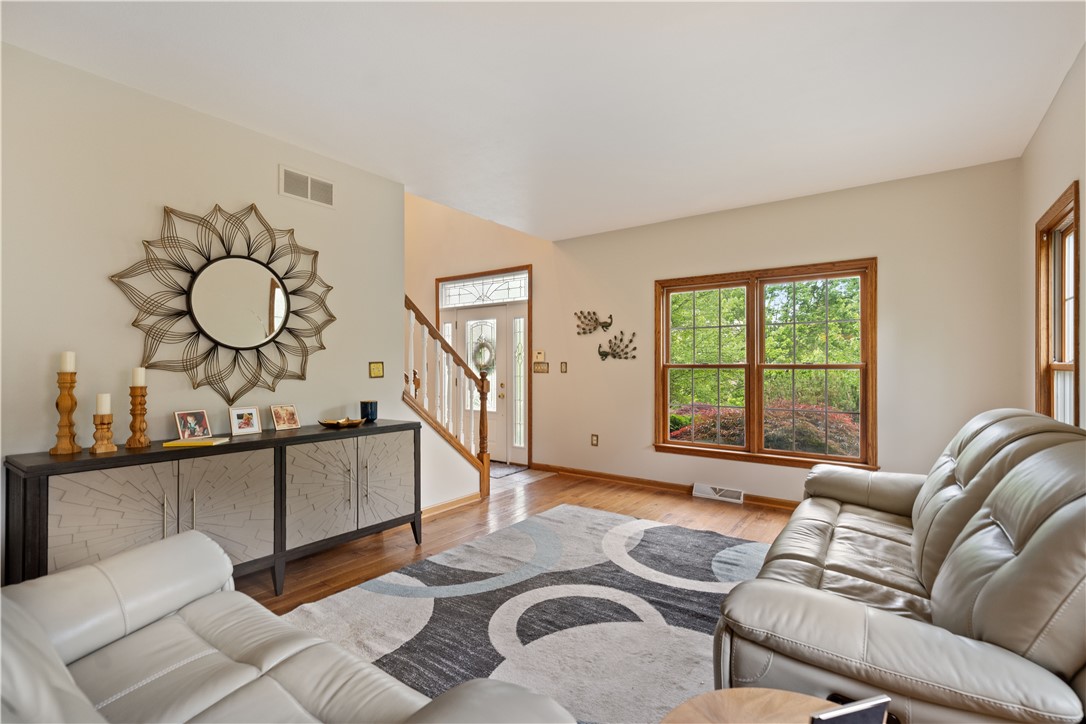 321 Ivy Dr.