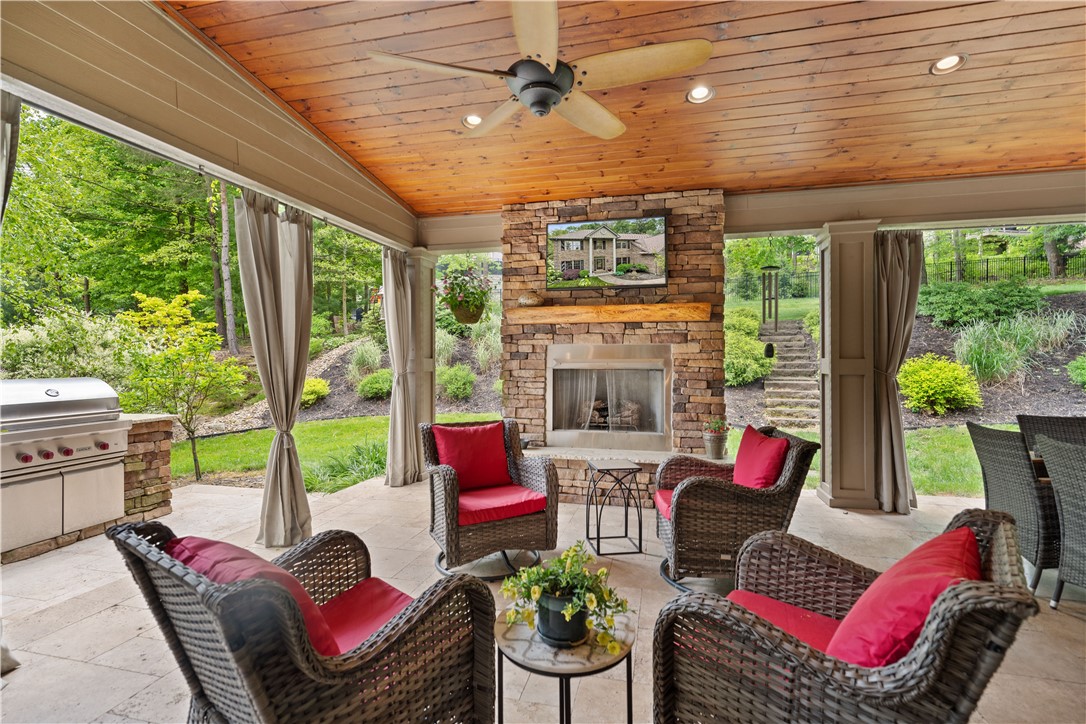 321 Ivy Dr.