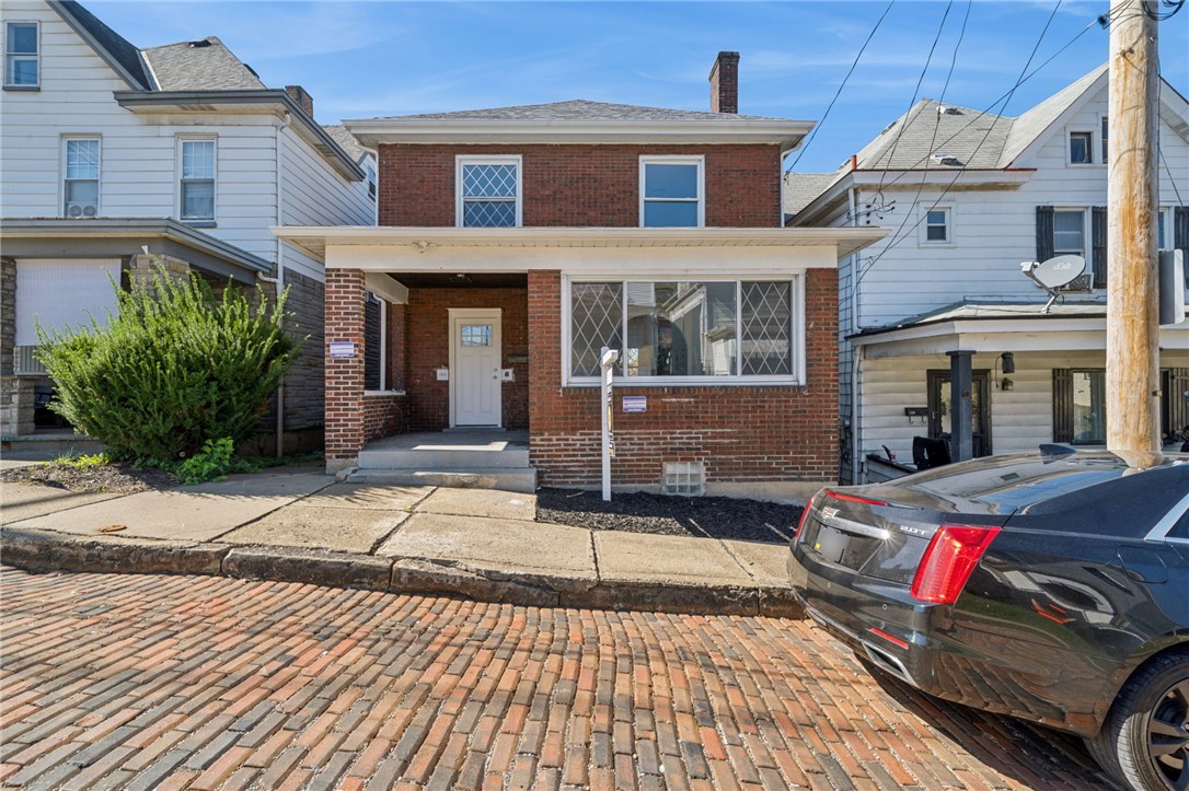 1316 Craig St