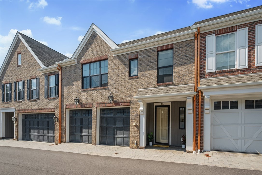 216 Foundation Dr