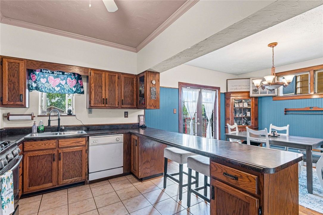 1421 Westfield Street
