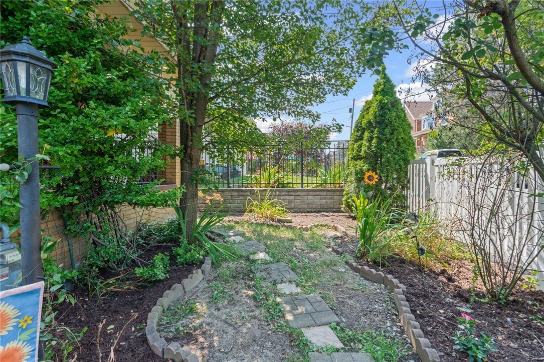 1421 Westfield Street