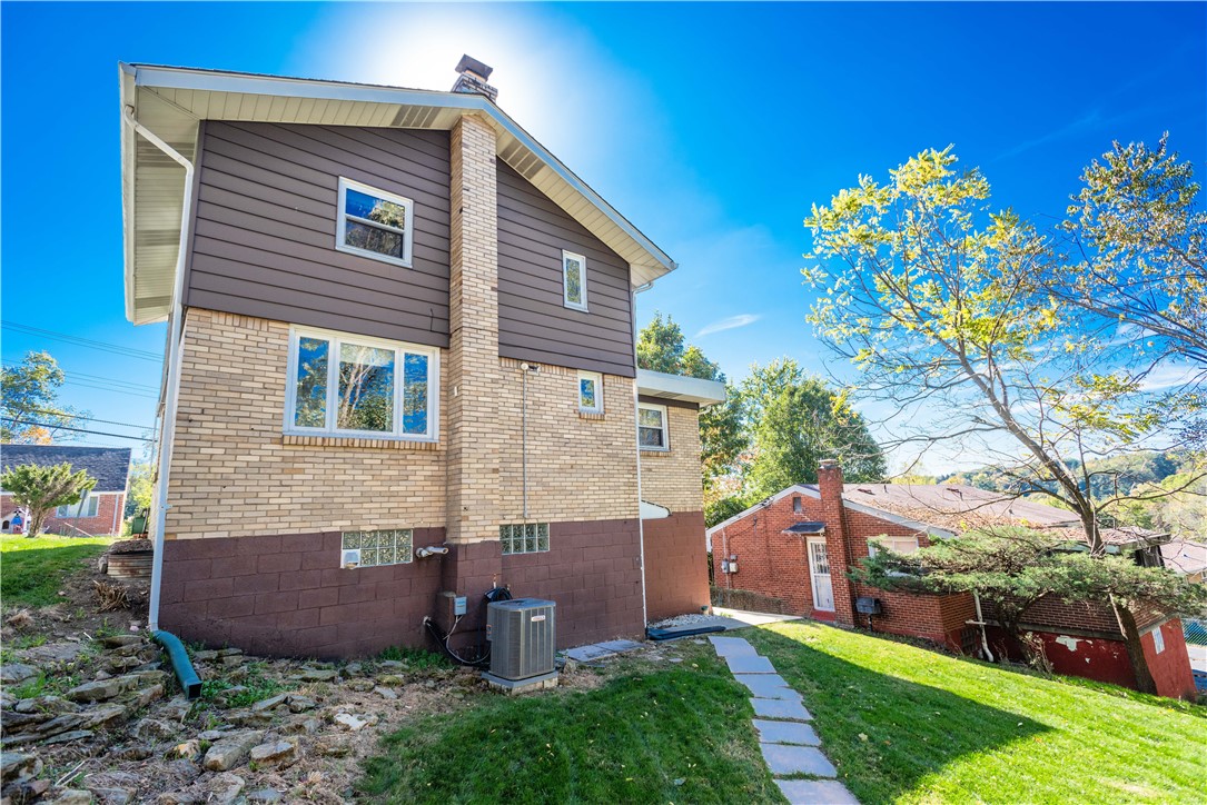 117 Rose Ave