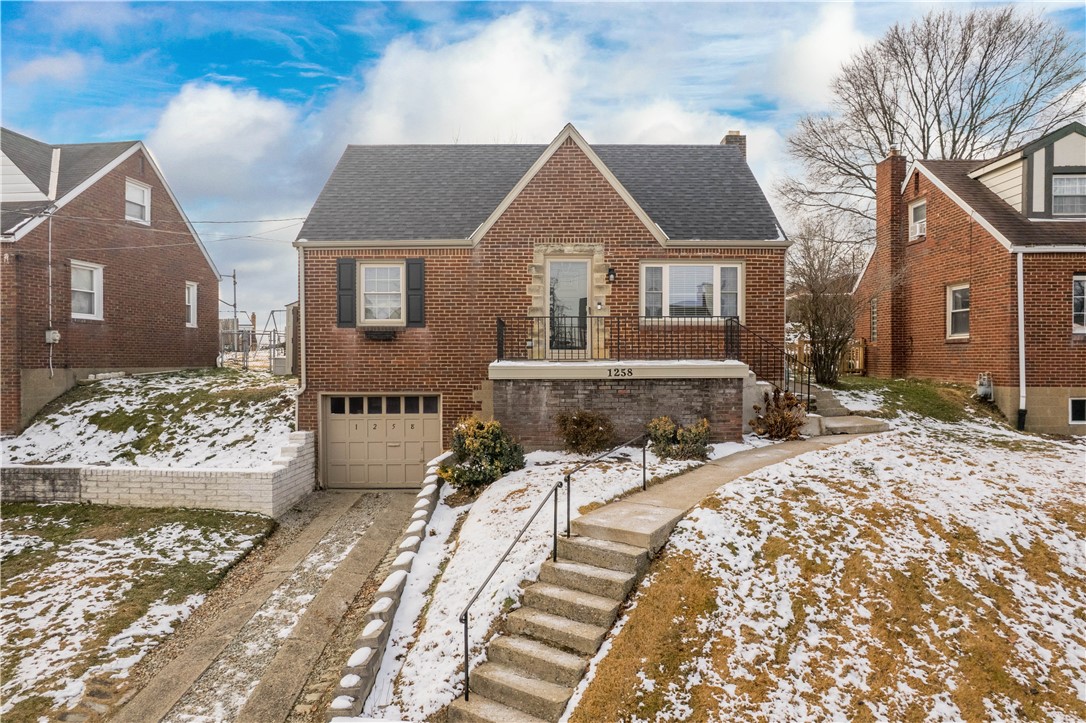 1258 Gallupe Dr.