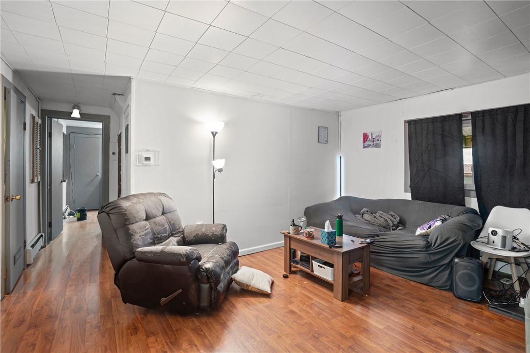518 W Penn St